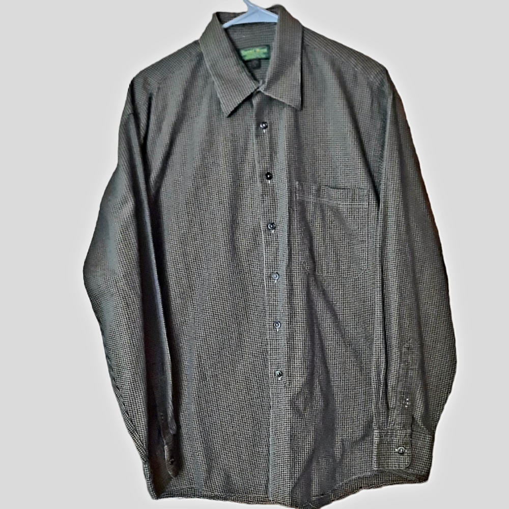 DAVID WOOD CLOTHIERS Button Up Checkered Shirt Mens Size L Portland Maine USA